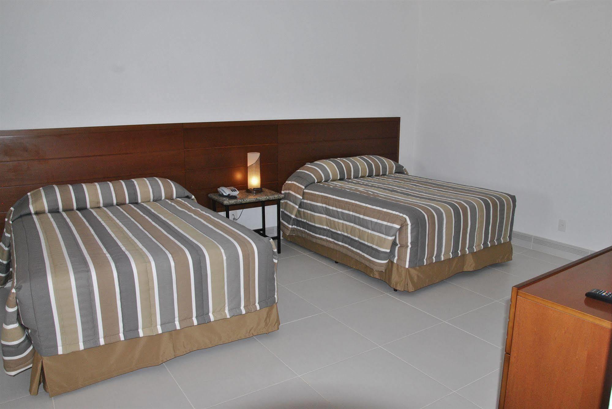 Hotel Estancia Atibainha - Resort & Convention นาซาเร เปาลิสตา ภายนอก รูปภาพ