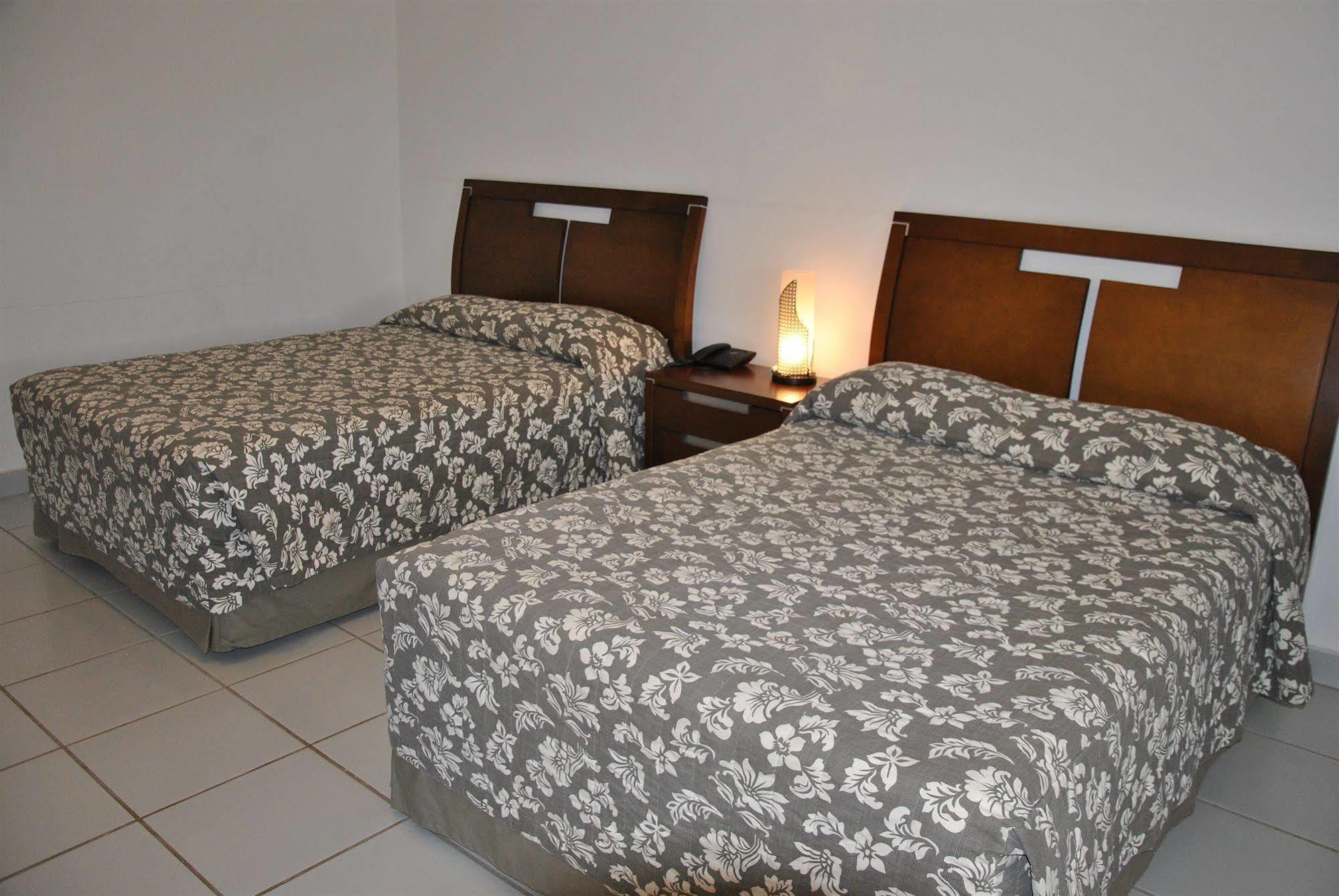 Hotel Estancia Atibainha - Resort & Convention นาซาเร เปาลิสตา ภายนอก รูปภาพ