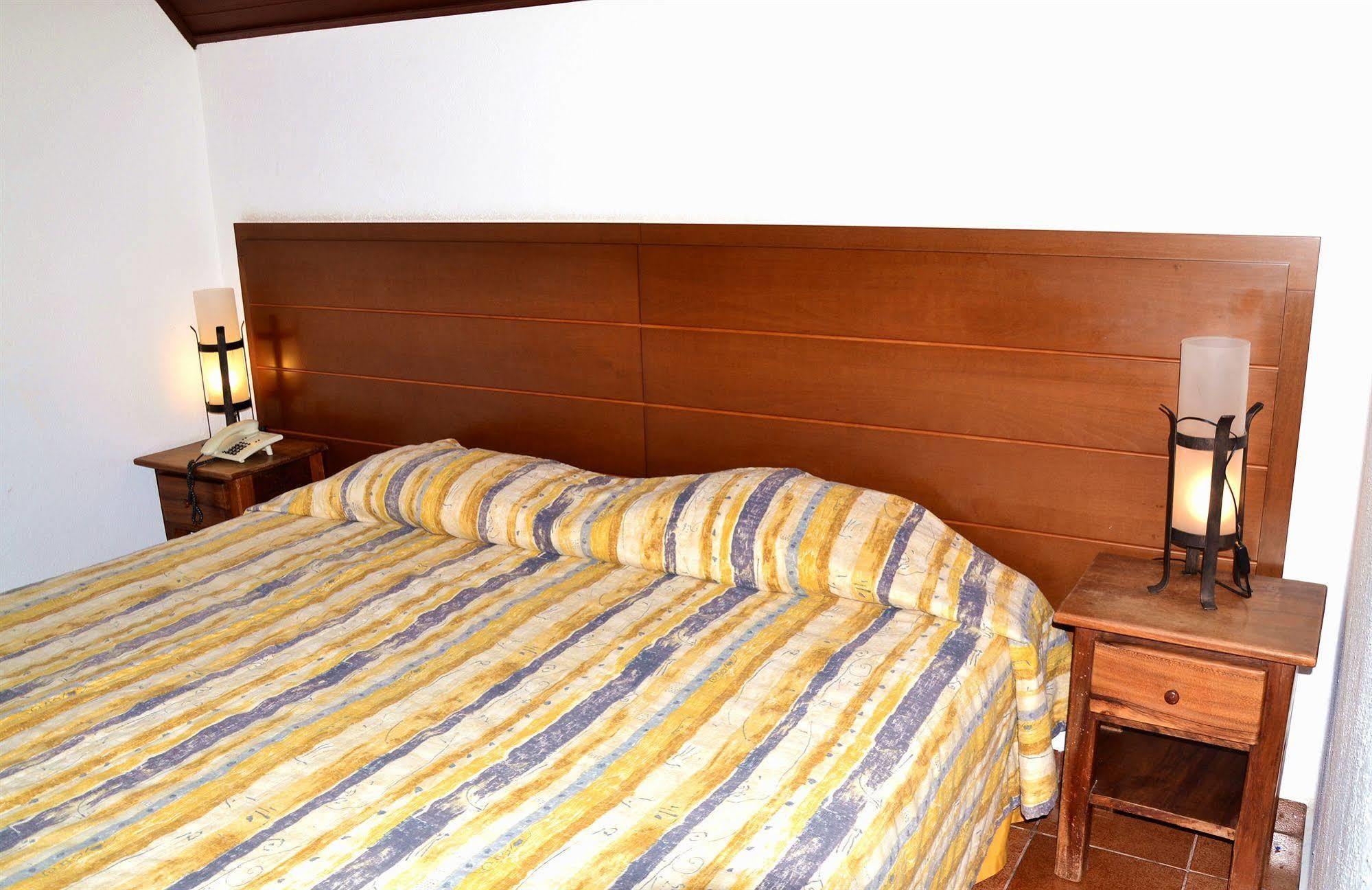 Hotel Estancia Atibainha - Resort & Convention นาซาเร เปาลิสตา ภายนอก รูปภาพ
